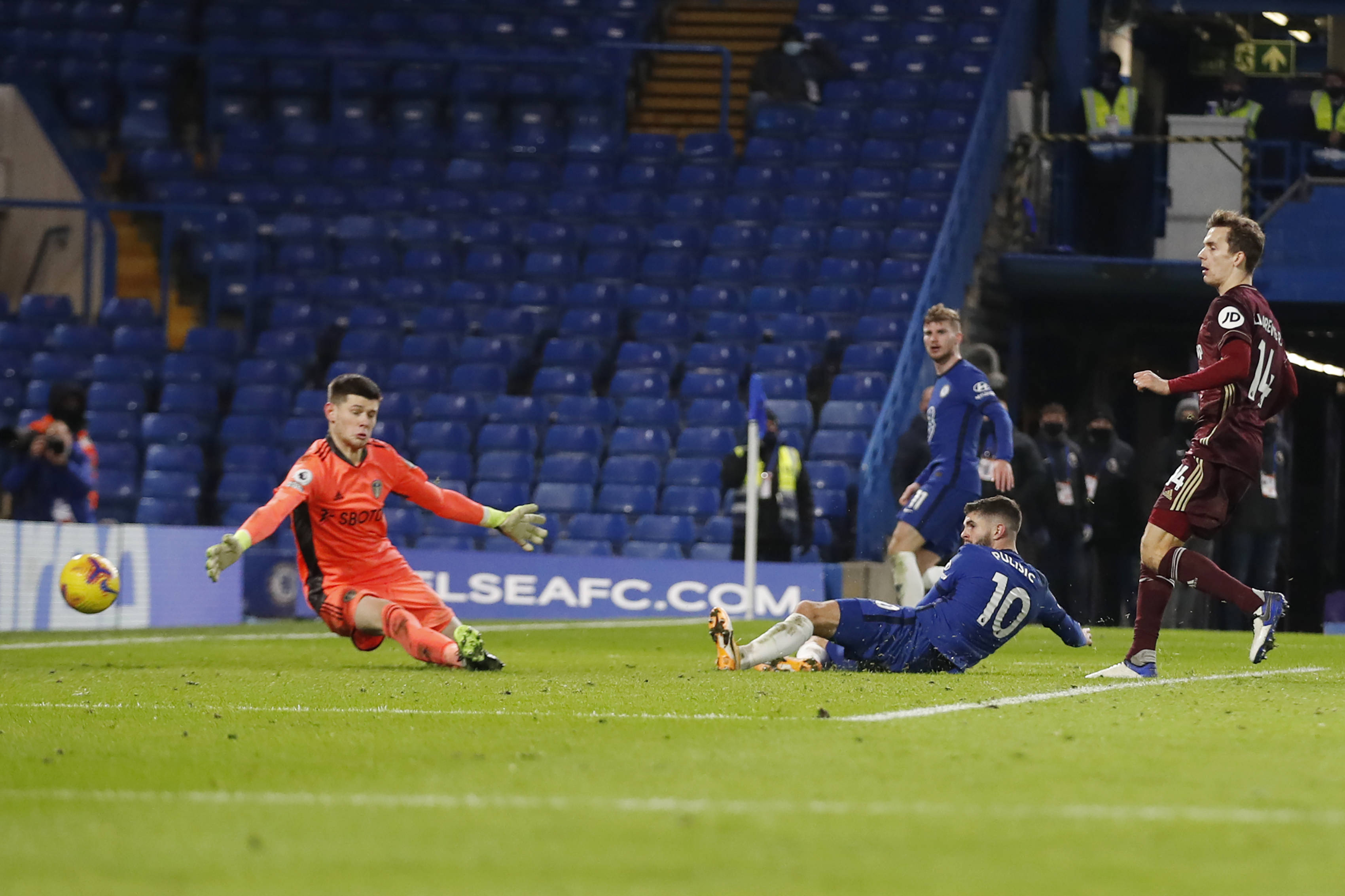 熱門目標！米蘭國米羅馬熱刺角逐都靈邊衛辛戈！.