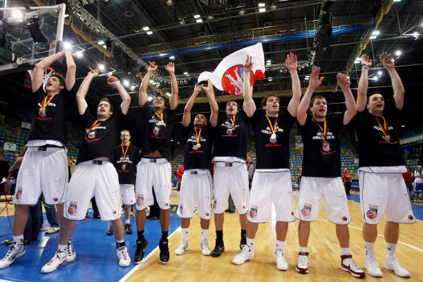 强队澳大利 强队澳大利