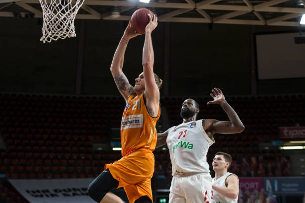 而出的关键 而出的关键