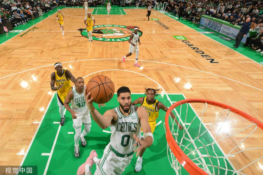 使得他具备 使得他具备